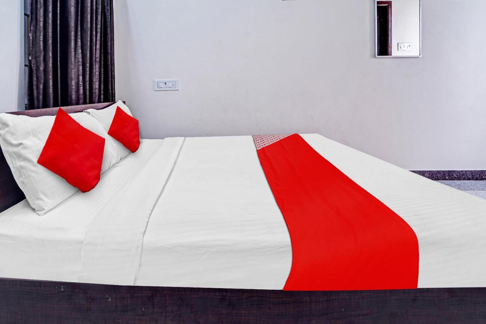 Hotel O Royal Residency Nāmakkal Kültér fotó